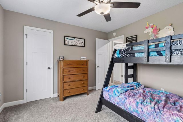 12919 Amiens Circle, Rosemount, MN 55068