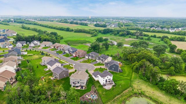 12919 Amiens Circle, Rosemount, MN 55068