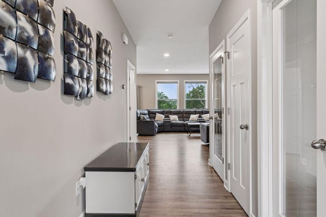 12919 Amiens Circle, Rosemount, MN 55068