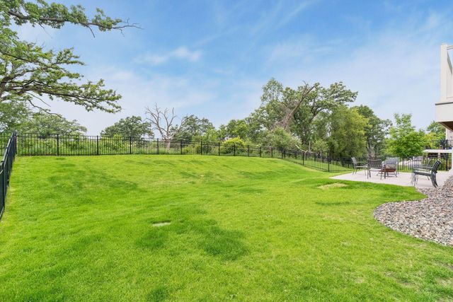 12919 Amiens Circle, Rosemount, MN 55068