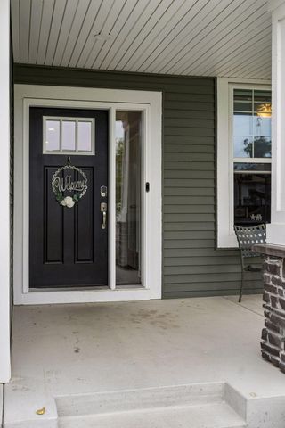 12919 Amiens Circle, Rosemount, MN 55068