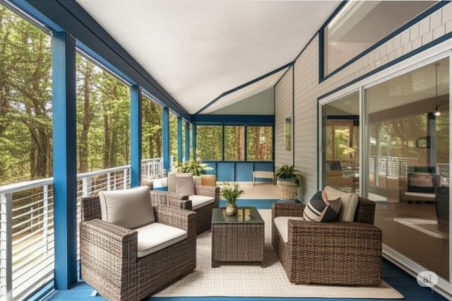4 Castle Hill Rd, Windham, NH 03087