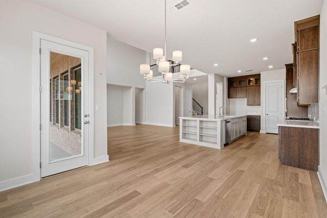 112 Gibbs DR, Liberty Hill, TX 78642