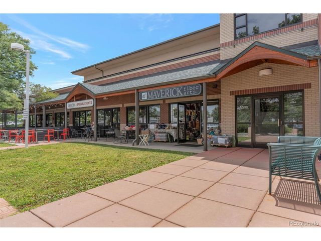 2698 Trailridge Dr W, Lafayette, CO 80026