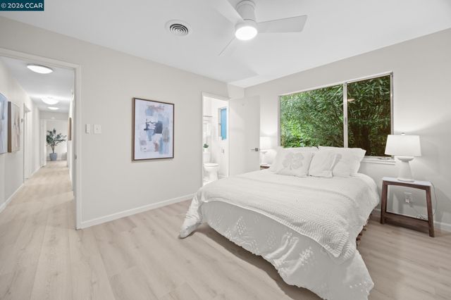 6 Lucille Way, Orinda, CA 94563