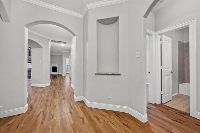 1512 Greenbrier Drive, Van Alstyne, TX 75495