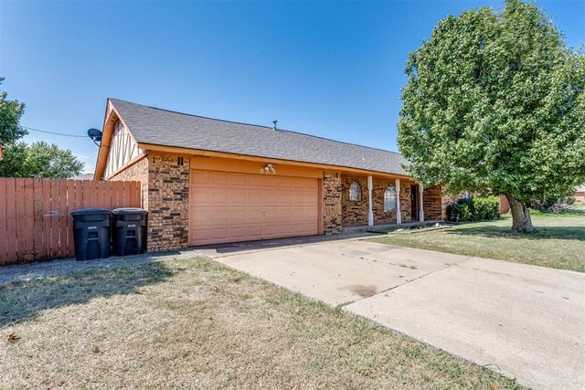 632 Wood Crest Street, Oklahoma City, OK 73160