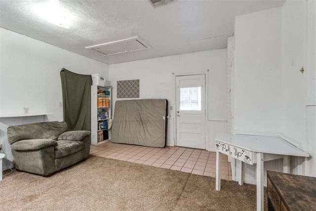 632 Wood Crest Street, Oklahoma City, OK 73160
