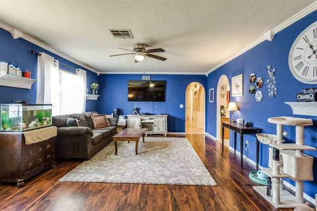 632 Wood Crest Street, Oklahoma City, OK 73160