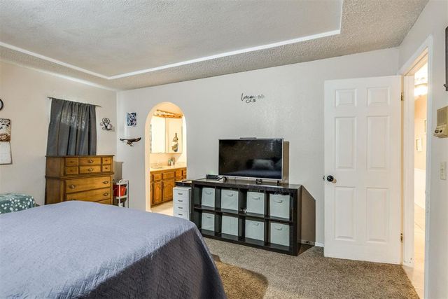 632 Wood Crest Street, Oklahoma City, OK 73160