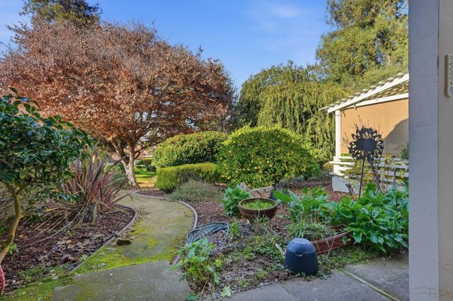 6041 Montgomery Bend, San Jose, CA 95135