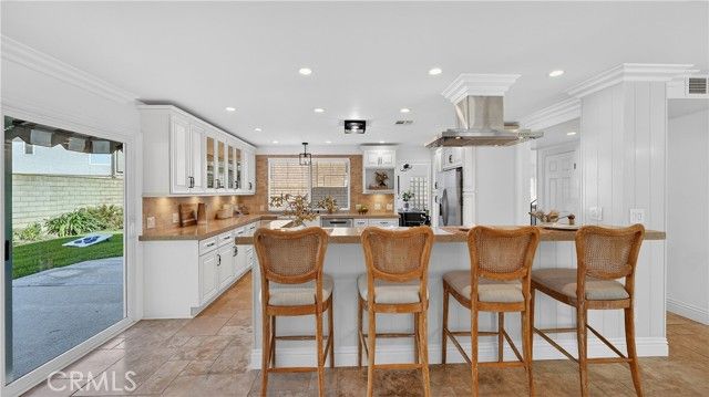 20261 Lighthouse, Huntington Beach, CA 92646