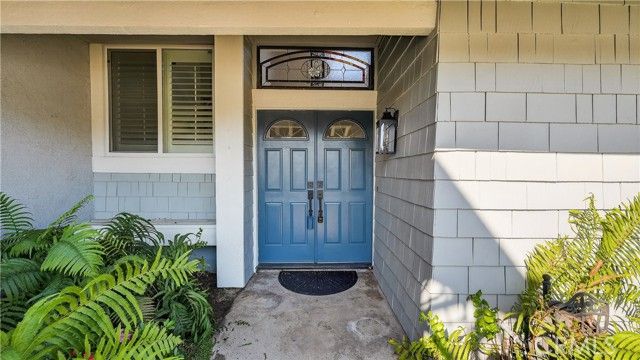 20261 Lighthouse, Huntington Beach, CA 92646