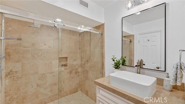 20261 Lighthouse, Huntington Beach, CA 92646