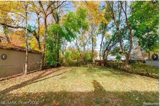 24754 Annapolis Street, Dearborn Heights, MI 48125