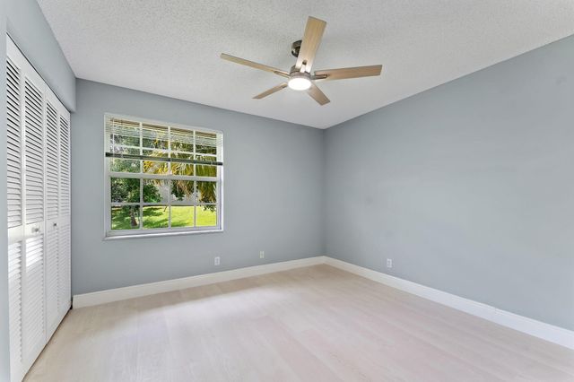 1248 Lake Breeze Drive, Wellington, FL 33414