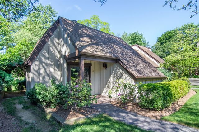 60 Quail Close, Irvington, NY 10533