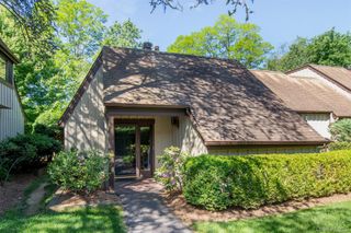 60 Quail Close, Irvington, NY 10533