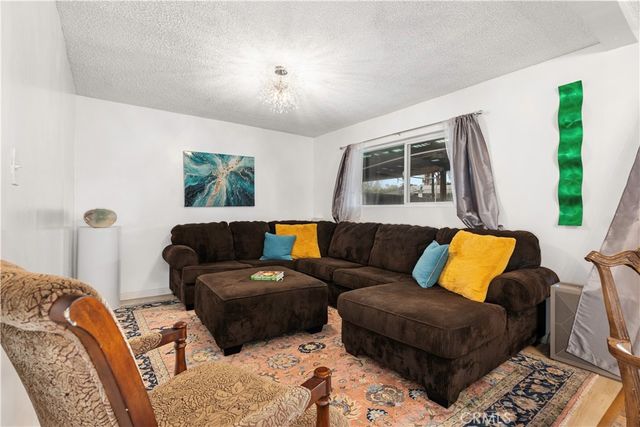 3505 Kennedy, Bakersfield, CA 93309