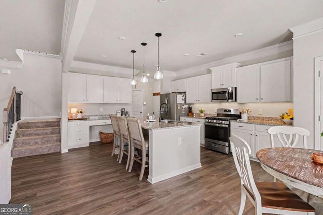 102 Sydney Way SW, Cartersville, GA 30120