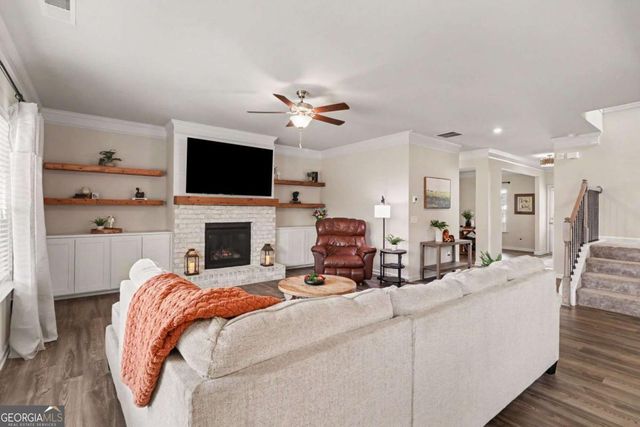 102 Sydney Way SW, Cartersville, GA 30120