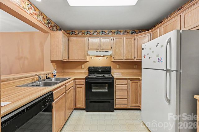 9610 Green Gable Court, Charlotte, NC 28270