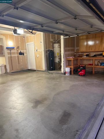 895 895 Boltzen Ct, Brentwood, CA 94513