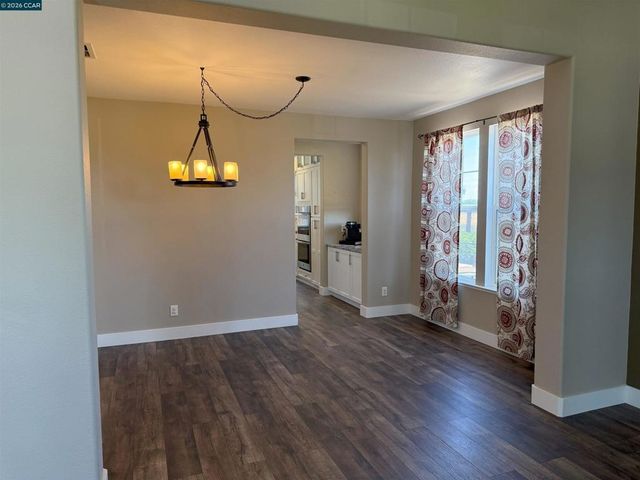 895 895 Boltzen Ct, Brentwood, CA 94513