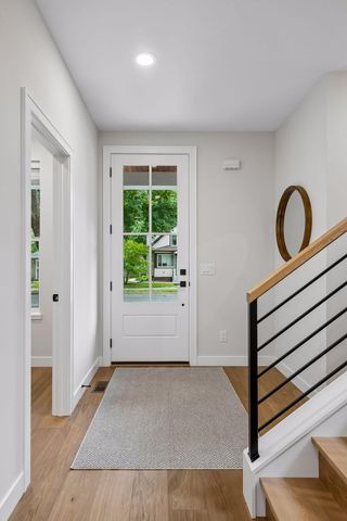 3925 40th Avenue S, Minneapolis, MN 55406