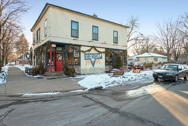 3925 40th Avenue S, Minneapolis, MN 55406