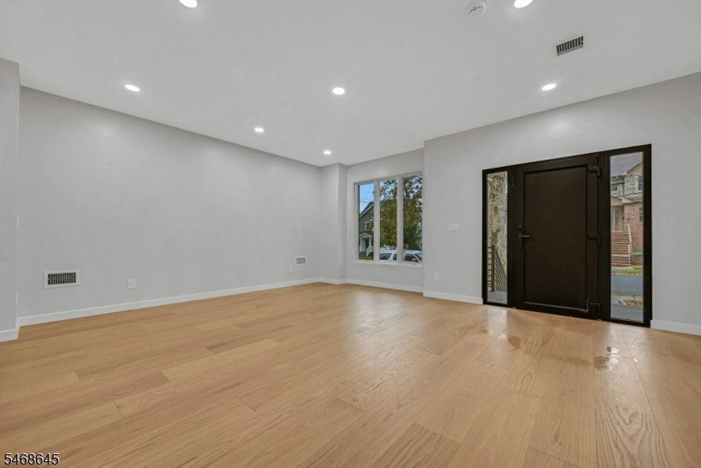 188 Washington Ave, Rutherford Boro, NJ 07070 — photo 5