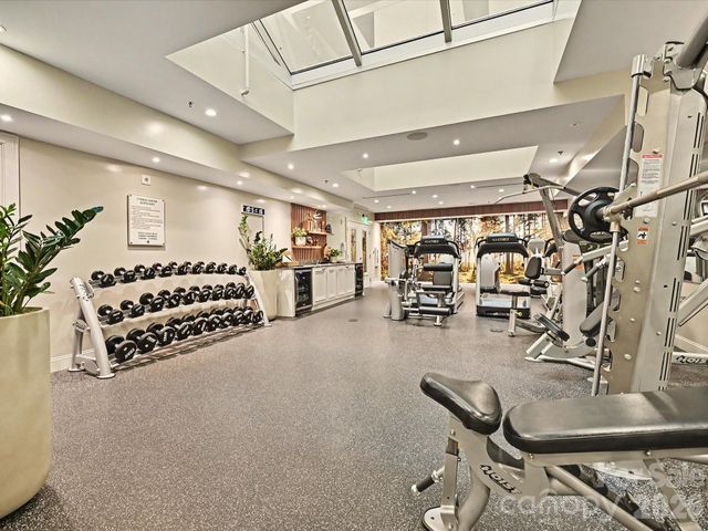 127 N Tryon Street 509.510, Charlotte, NC 28202