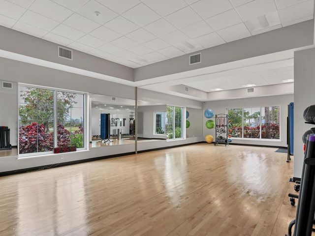 3206 HILLTOP CIRCLE, Bradenton, FL 34211