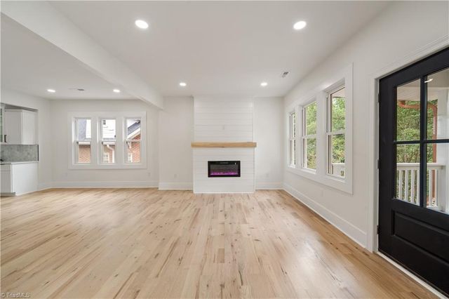 454 Lockland Avenue, Winston-salem, NC 27103