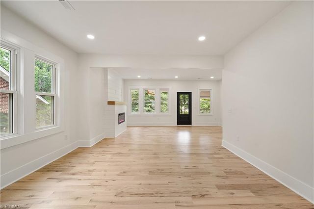 454 Lockland Avenue, Winston-salem, NC 27103