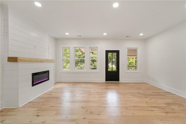 454 Lockland Avenue, Winston-salem, NC 27103