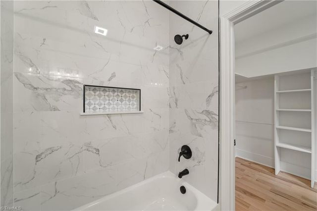 454 Lockland Avenue, Winston-salem, NC 27103