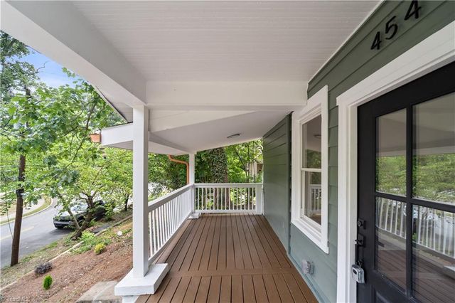 454 Lockland Avenue, Winston-salem, NC 27103