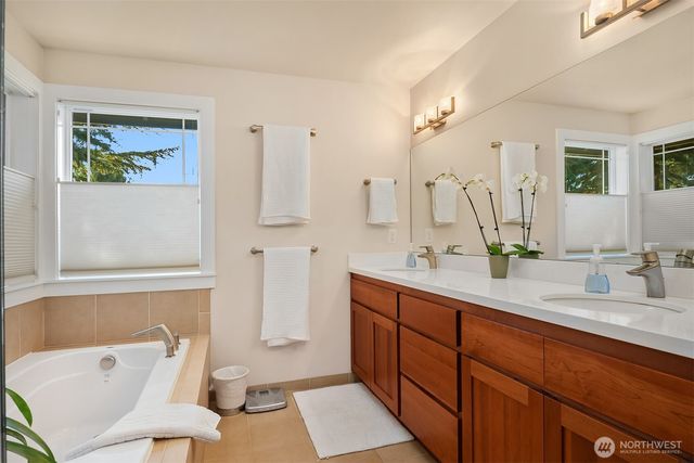 1458 NW 95th Street, Seattle, WA 98117