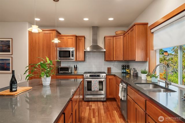 1458 NW 95th Street, Seattle, WA 98117