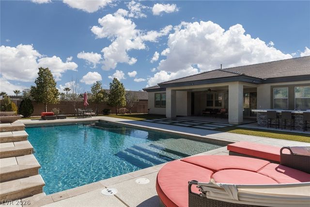 10320 Mystic Ledge Court, Las Vegas, NV 89149