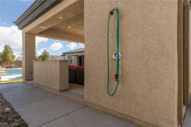10320 Mystic Ledge Court, Las Vegas, NV 89149