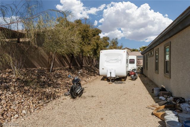 10320 Mystic Ledge Court, Las Vegas, NV 89149