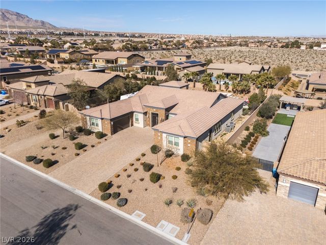 10320 Mystic Ledge Court, Las Vegas, NV 89149