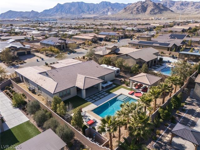 10320 Mystic Ledge Court, Las Vegas, NV 89149