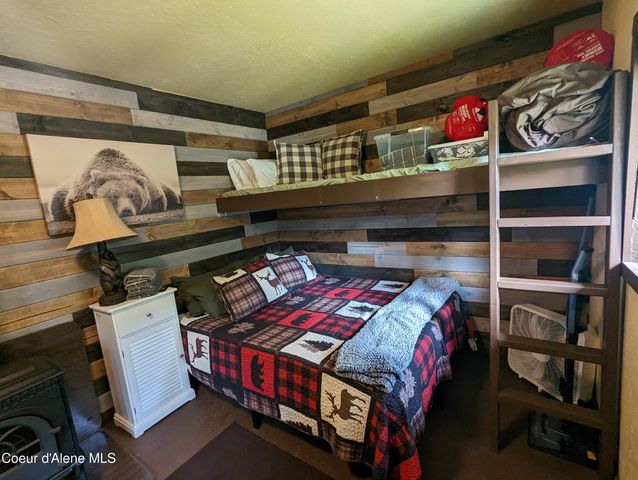 151 Granite Loop Rd, Wallace, ID 83873