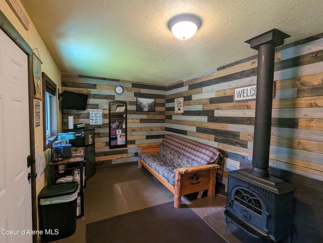 151 Granite Loop Rd, Wallace, ID 83873