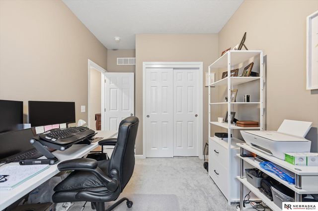 17710 Ogden Street, Omaha, NE 68116