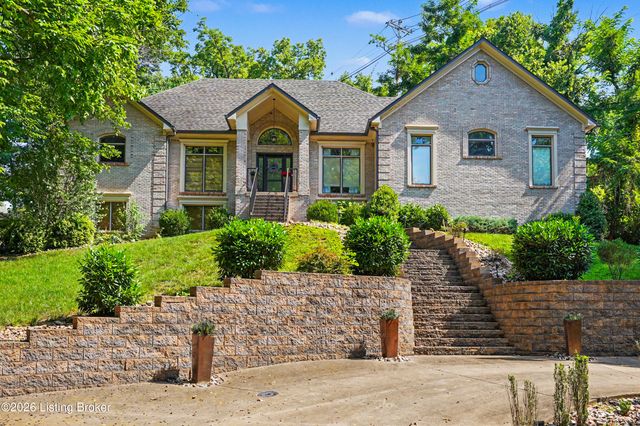 2811 Alta Vista Ct, Louisville, KY 40206