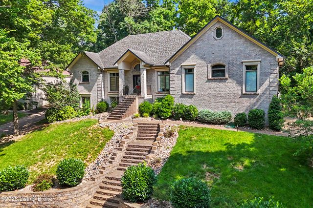 2811 Alta Vista Ct, Louisville, KY 40206